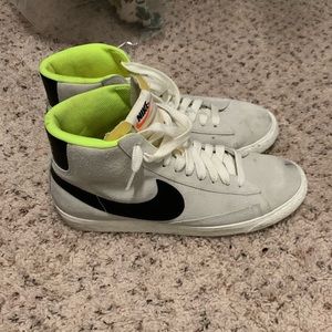 Nike High Too Sneakers